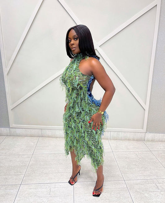 2007# dress with tight back, ki in ruffle