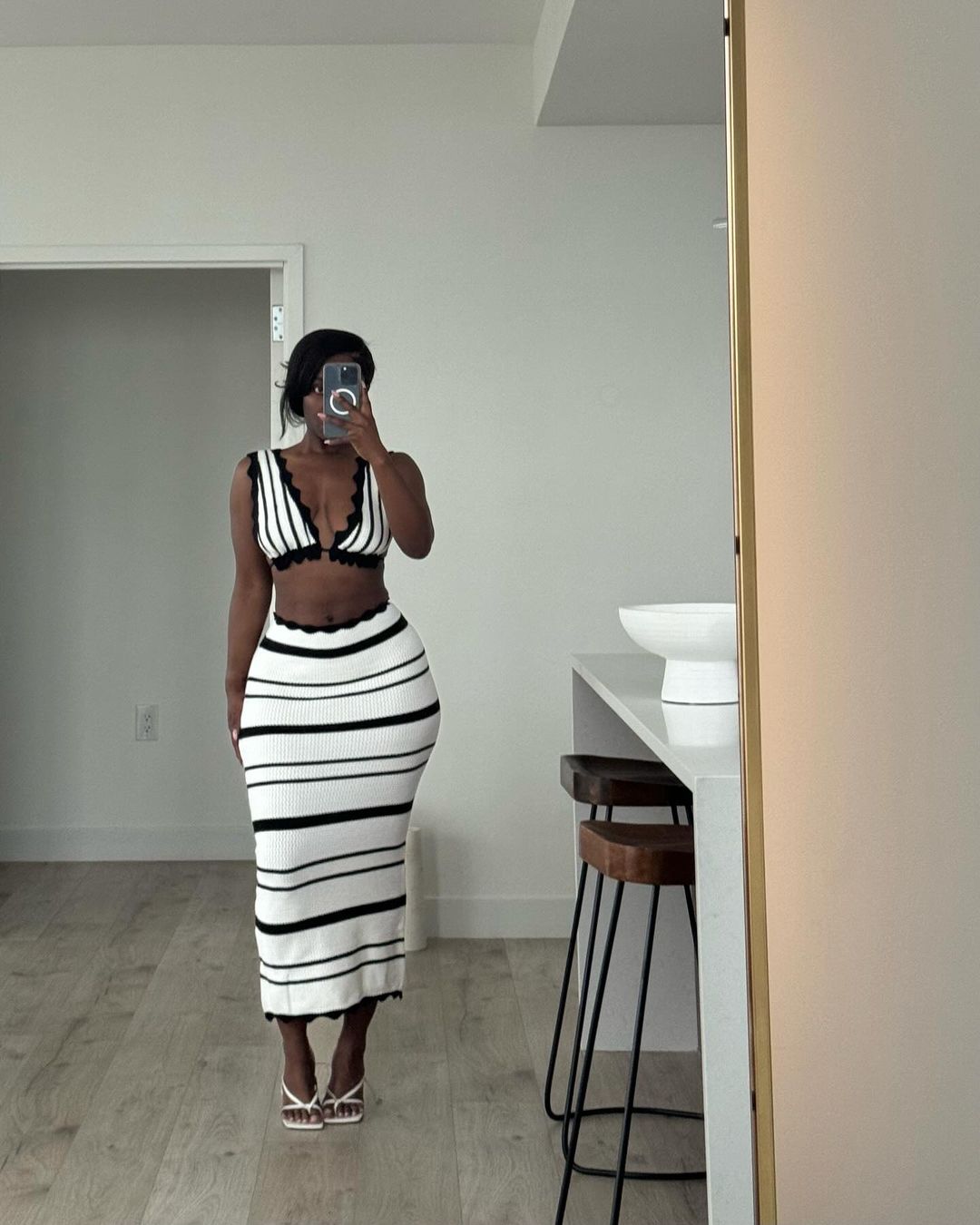 2040# Plus Size Striped Knitted Top Skirt Set with Deep V Neck Backless and Tie Up