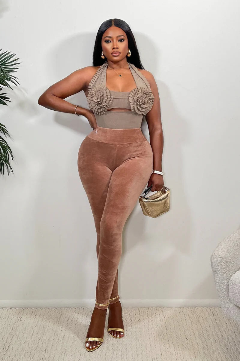 #7068 crop top v neck com costura