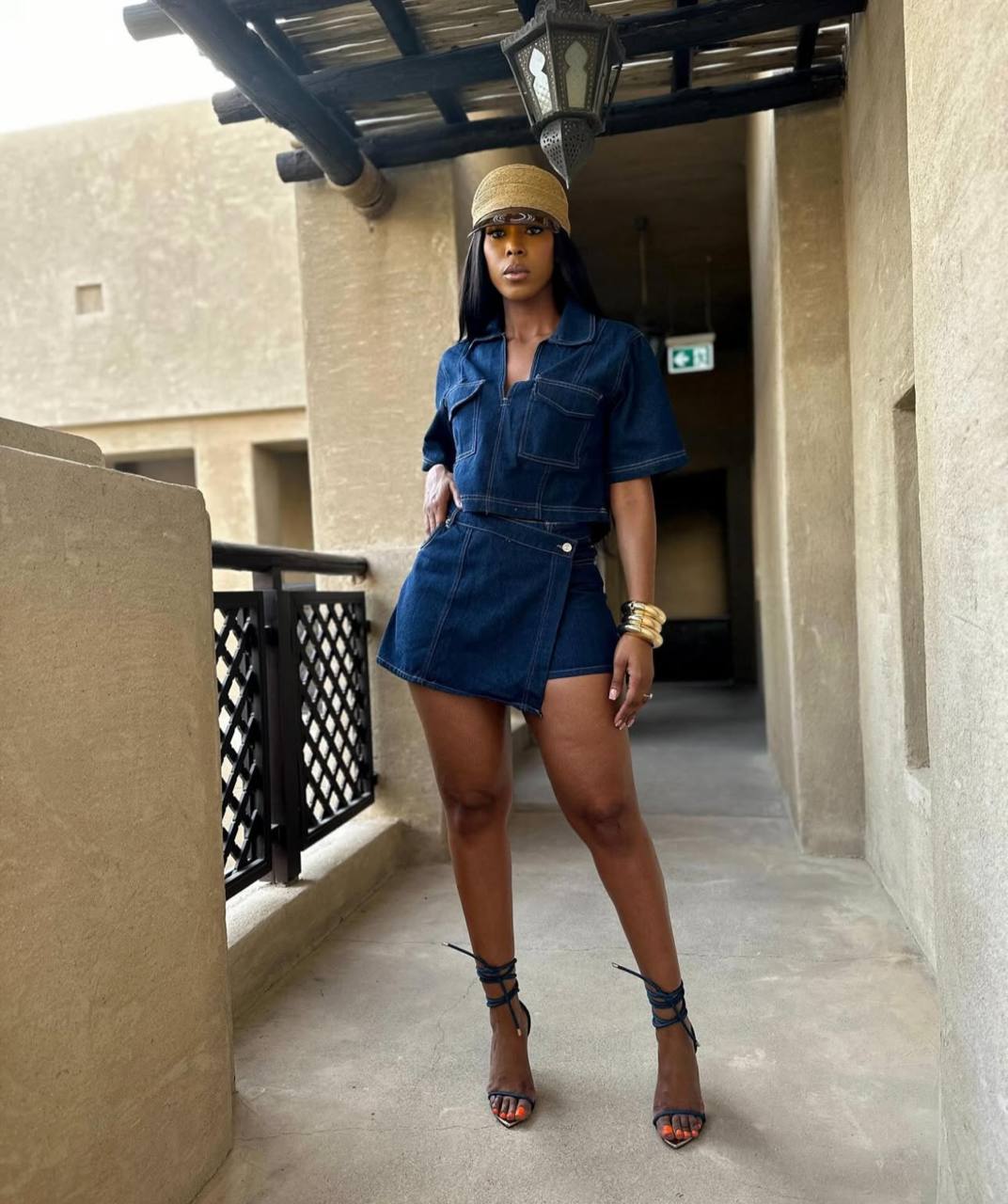 CJ80017#Conjunto de 2 peças de blusa jeans manga curta solta e shorts largos de perna larga