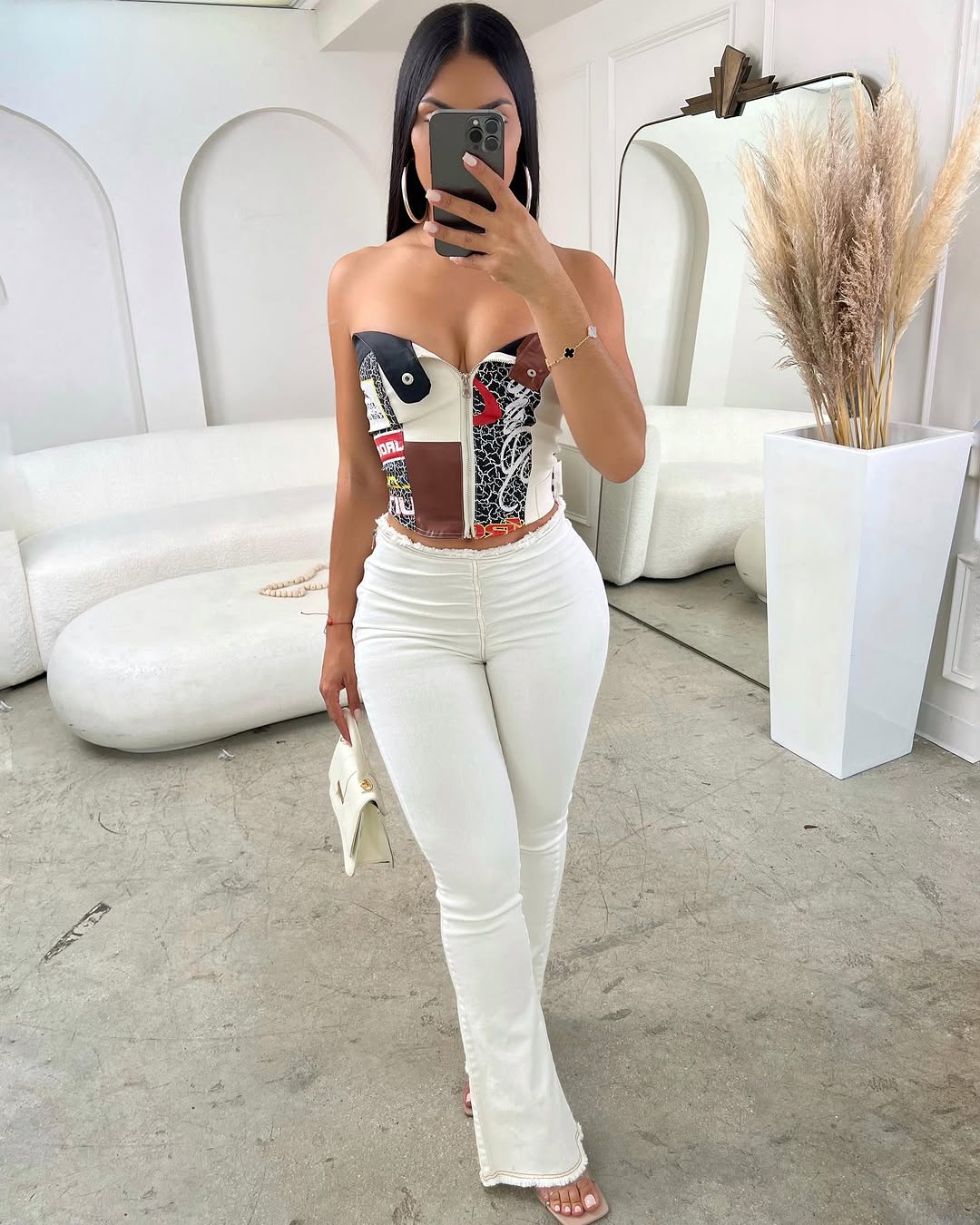 5019# Printed strapless halter top