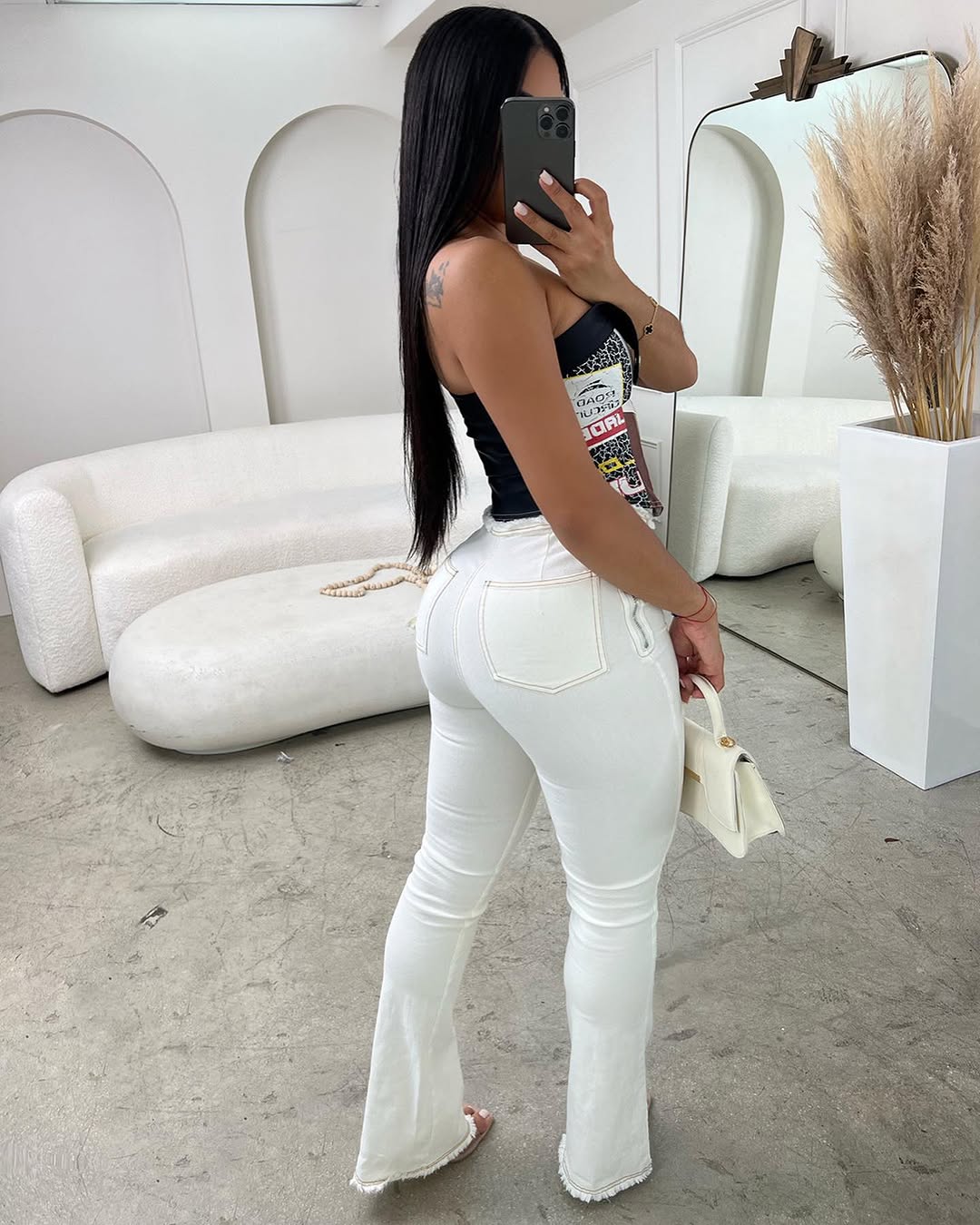 5019# Printed strapless halter top