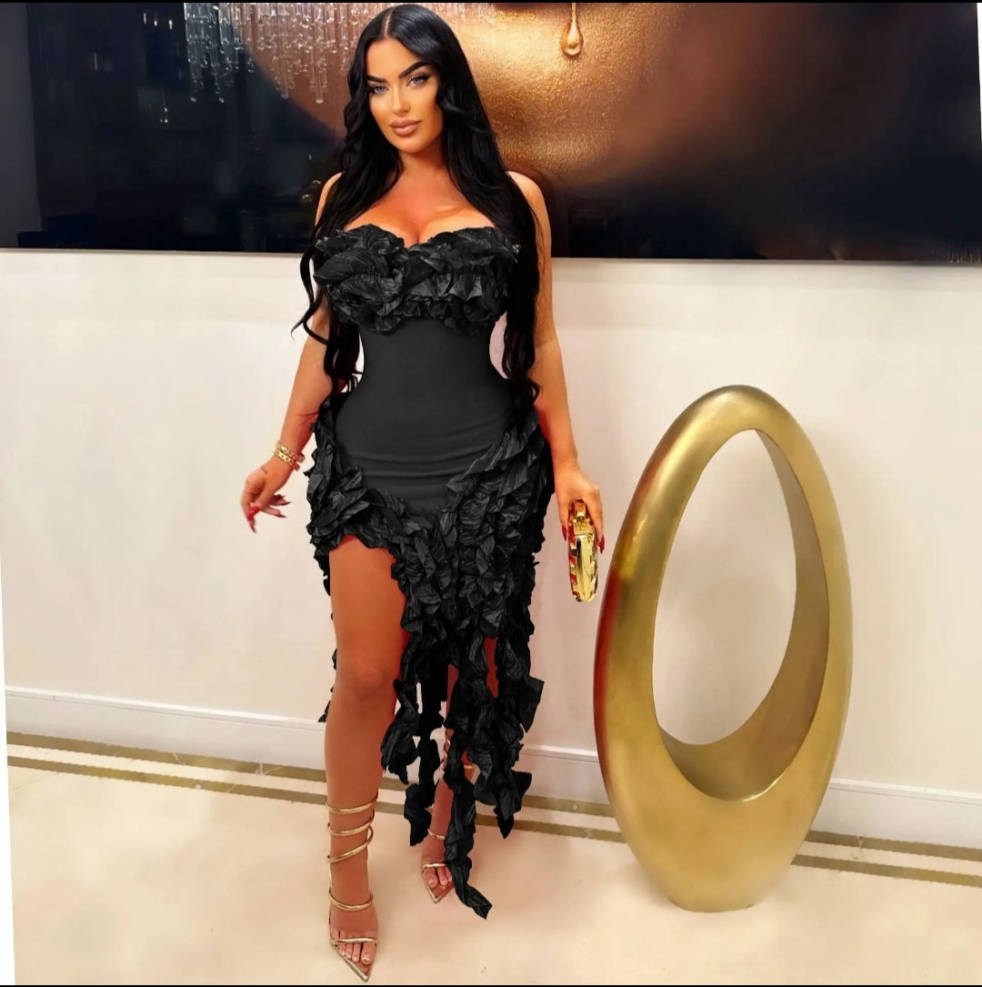 70046# Vestido com folhos