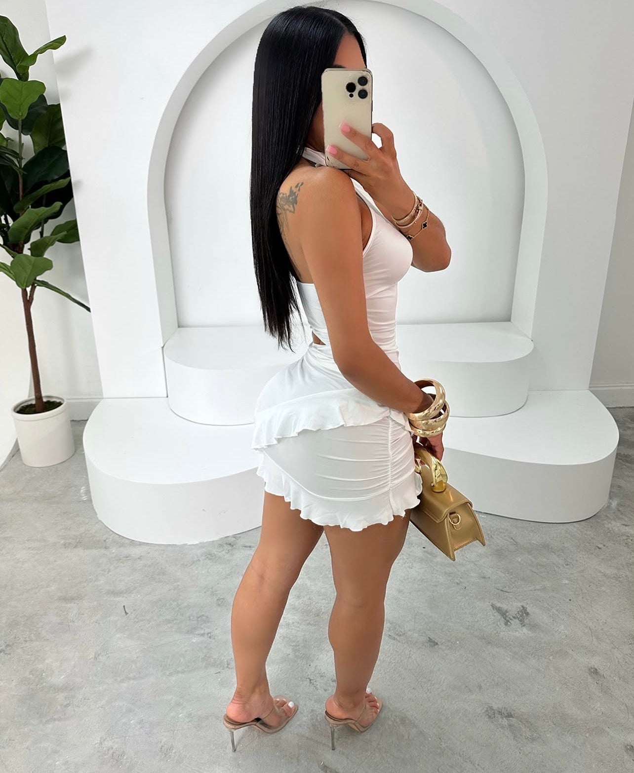 MINI LUXE Vestido curto assimétrico folhado