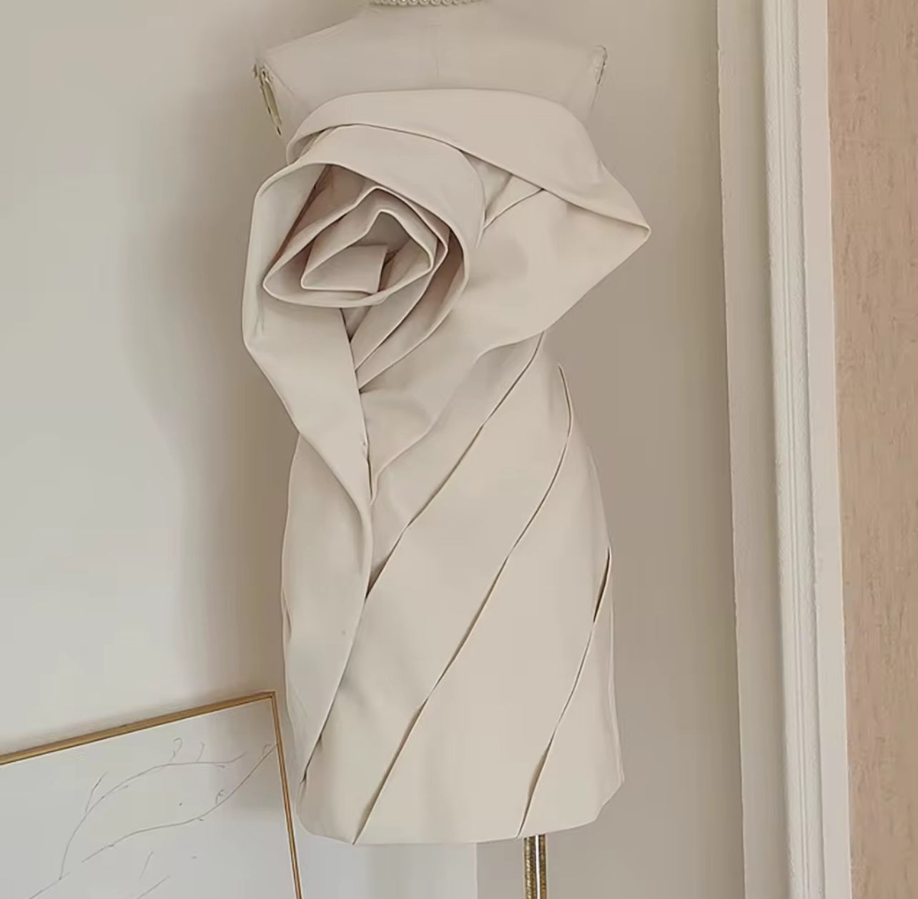 19993# Mini vestido sem alças Floral