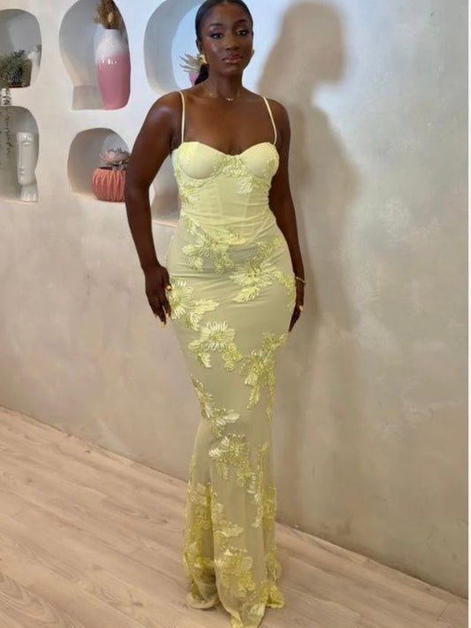 Vestido brilhante, bordado floral, elegante, sexy