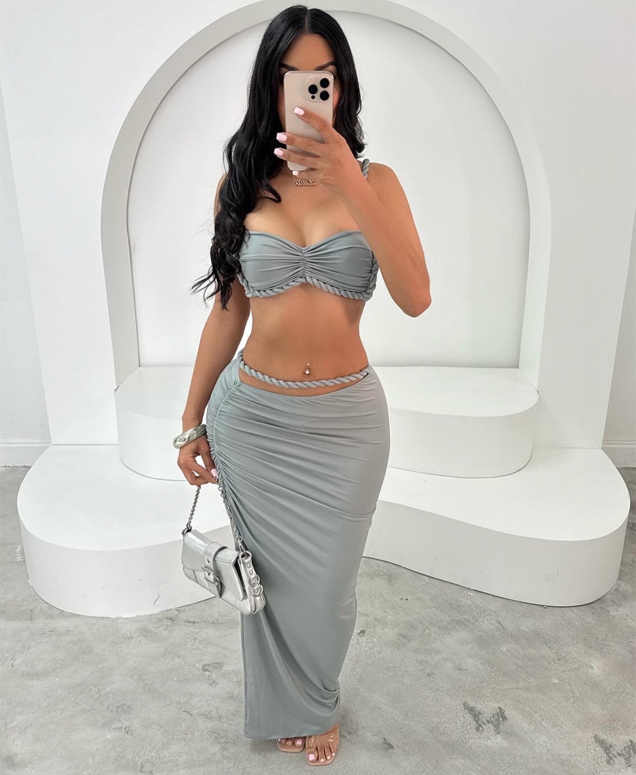 700013# conjunto duas peças com cordas torcidas