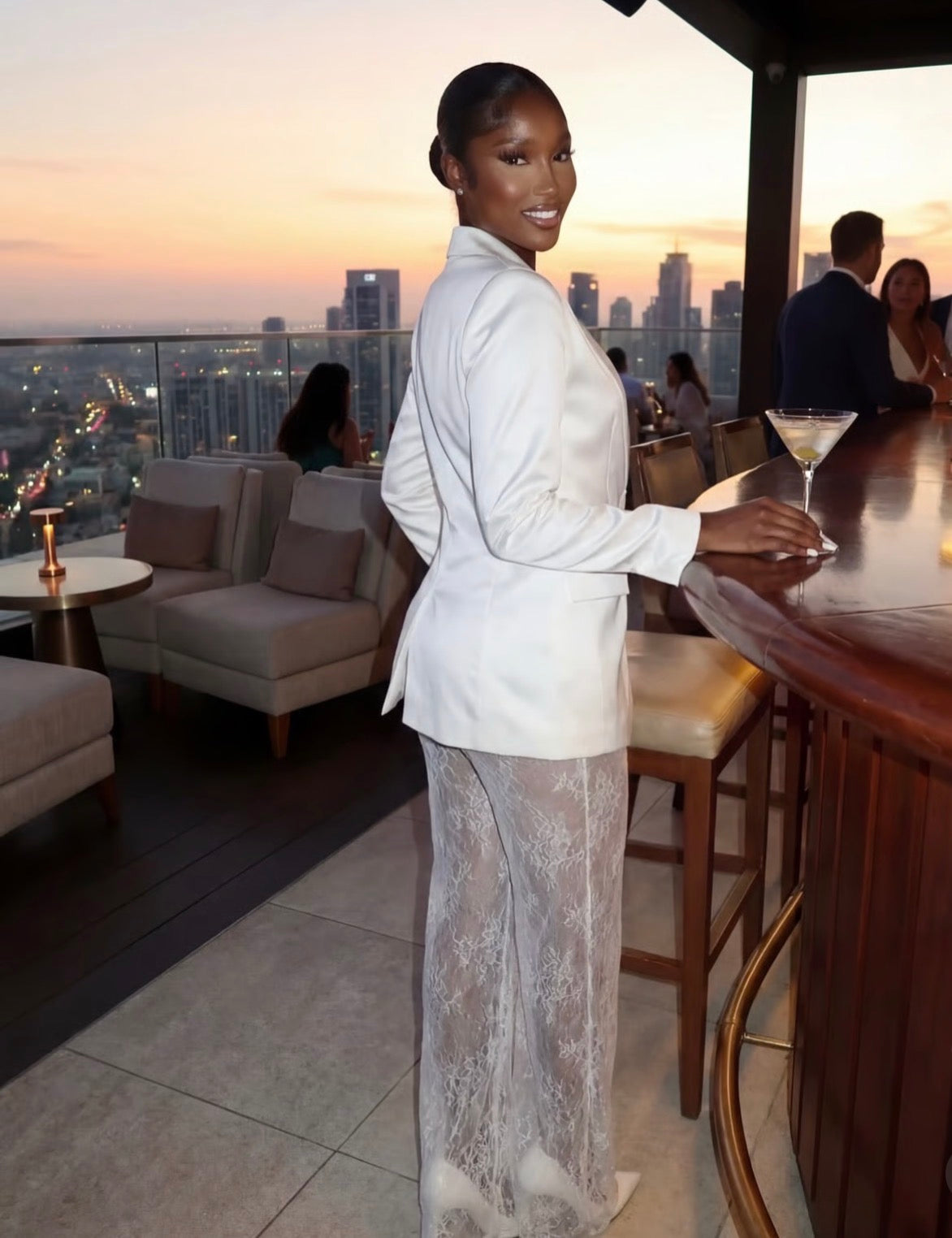 COKTAIL EDIT                                     conjunto sexy , elegante em cor sólida