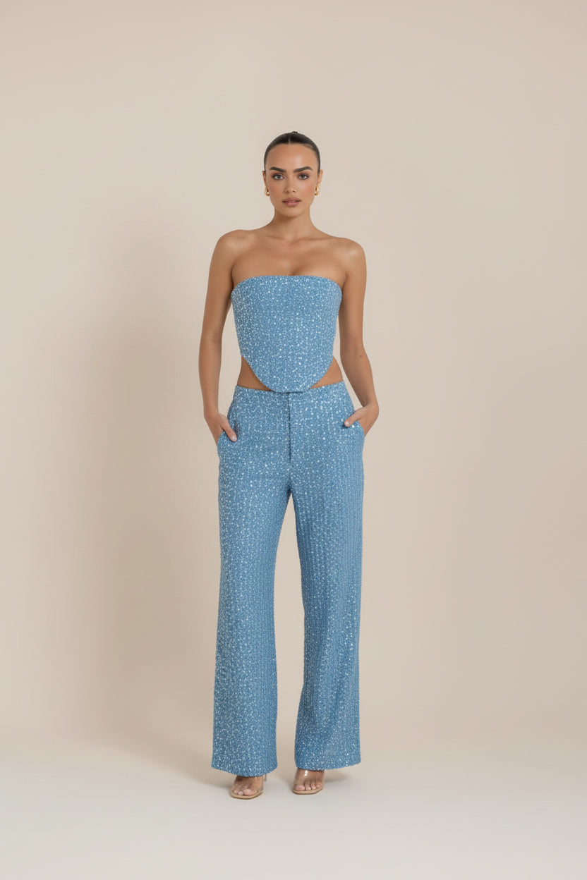 Conjunto jeans com brilhantes