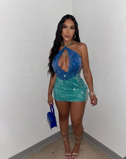 MV80060  vestido curto com lantejoulas, design metálico e decoração, adequado para encontro, festa