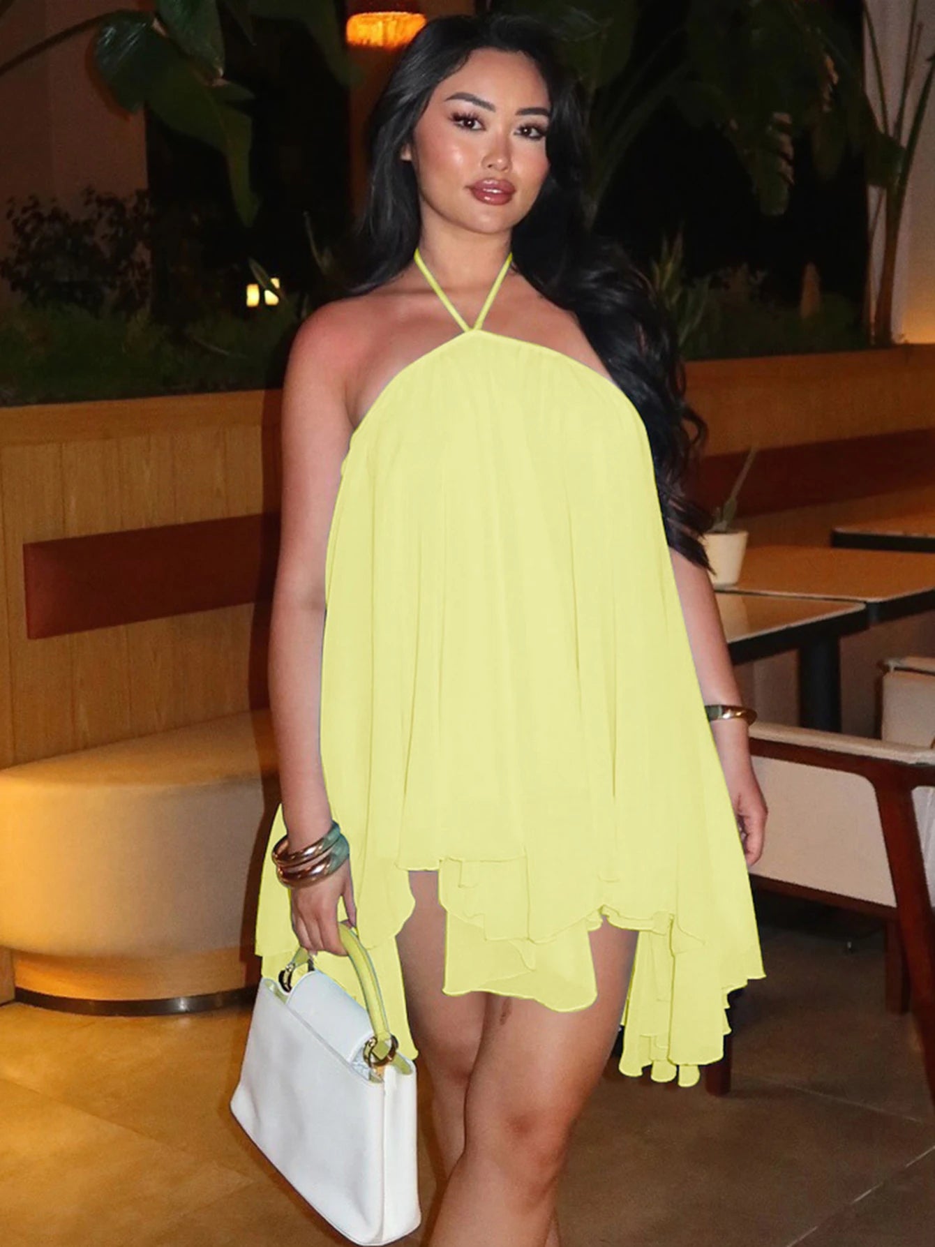 Vestido curto sem mangas com alças finas e cadarço, irregular, de chiffon, plissado, liso, sexy, casual